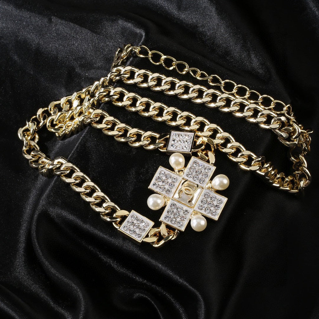 CHANEL 25S CHAIN BELT IN GOLD METAL 614478